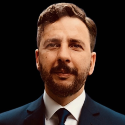 Kamer Bıyık